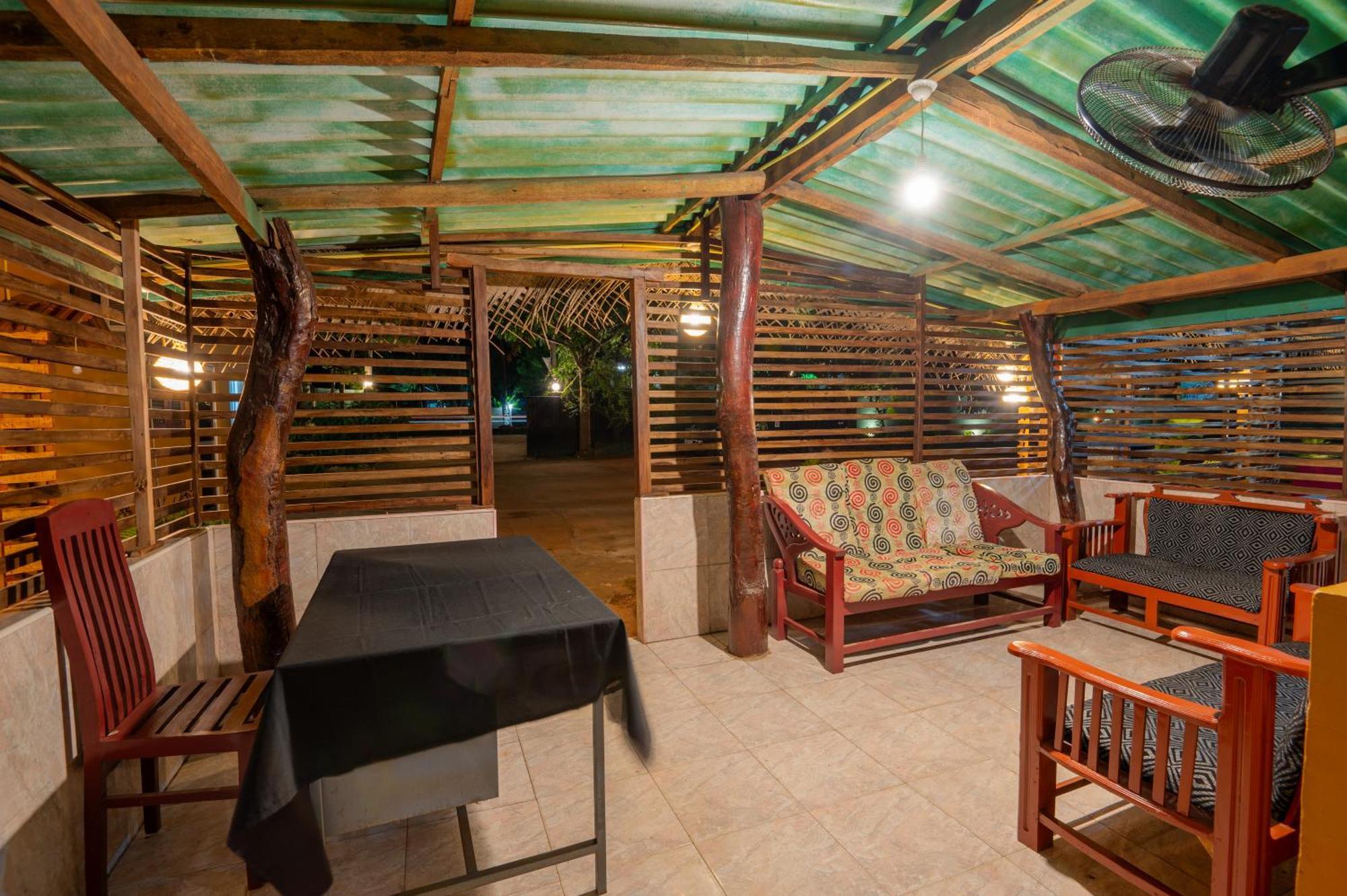 Ayurvedic Lanka Wellness Hotel Moragaswewa Extérieur photo